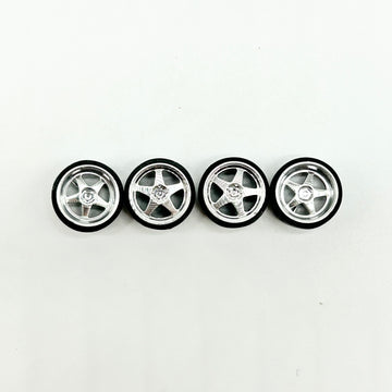 12.5mm Chrome 5 Spokes “Racers” Staggered Specialty Wheels