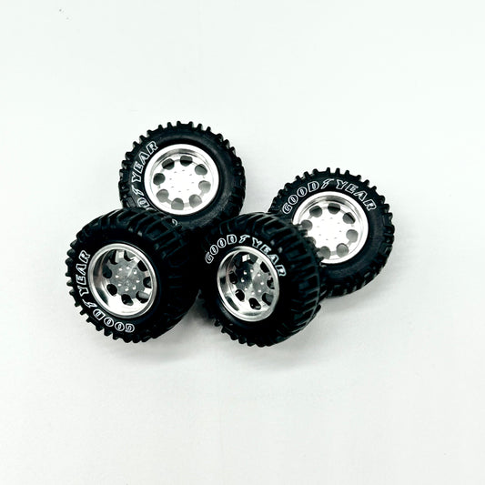 16mm OFF-ROAD Electroplated Chrome All-Metal Bearing Wheels for 1:64 Scale (Spinner)
